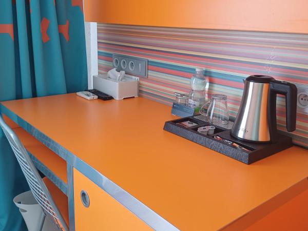 Hotel Continental : photo 1 de la chambre chambre double ou lits jumeaux supérieure