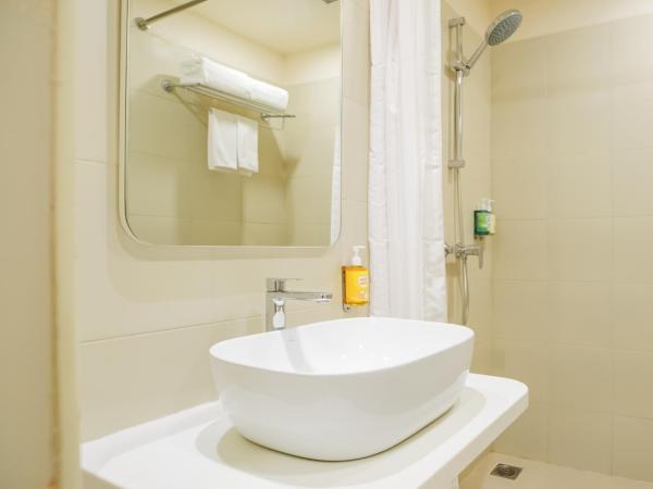 Bloom Hotel - HSR Layout Sec 6 : photo 5 de la chambre king exécutive