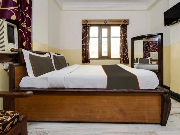 Hotel The Royal Palace - Sindhi Camp : photo 4 de la chambre chambre deluxe