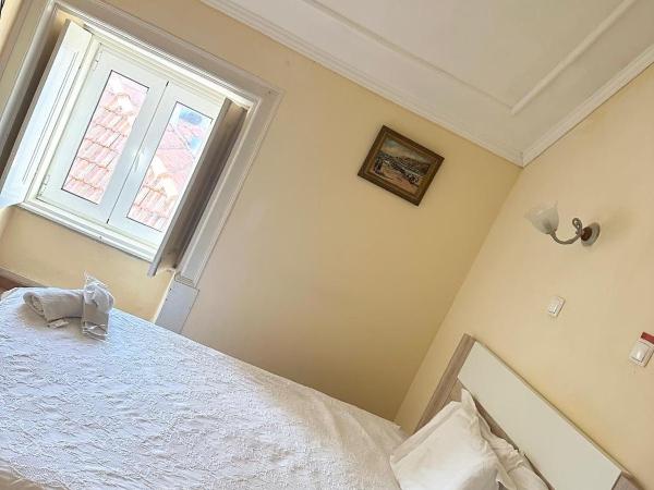 Central Guest House : photo 2 de la chambre chambre quadruple