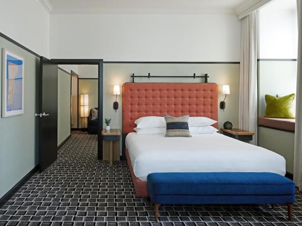 L7 Chicago by LOTTE : photo 8 de la chambre suite 1 chambre lit king-size