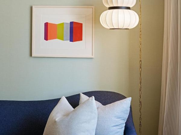 L7 Chicago by LOTTE : photo 9 de la chambre suite 1 chambre lit king-size