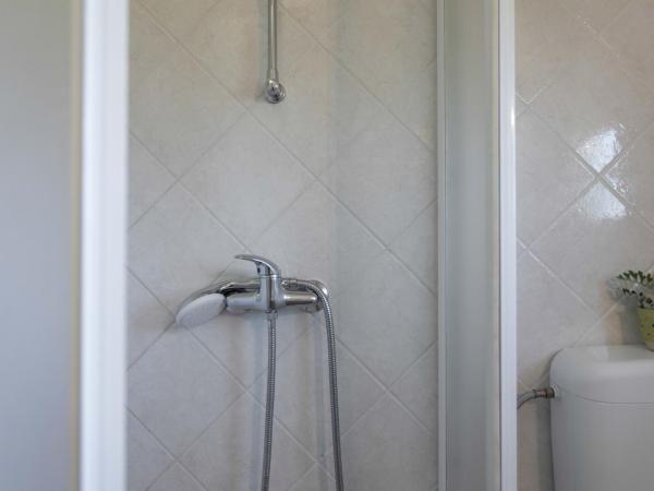 Poolside Stone Residences - Marina Bok : photo 5 de la chambre studio