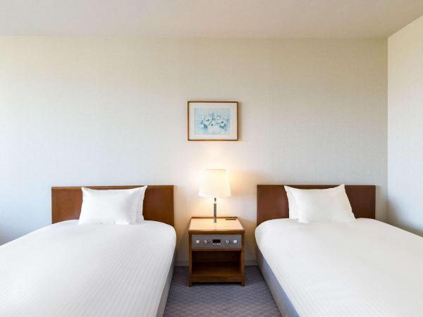 Mercure Nagano Matsushiro Resort & Spa : photo 2 de la chambre classic family room - mountain view 