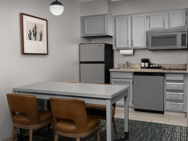 Homewood Suites by Hilton San Antonio Riverwalk/Downtown : photo 8 de la chambre suite 1 chambre lit king-size