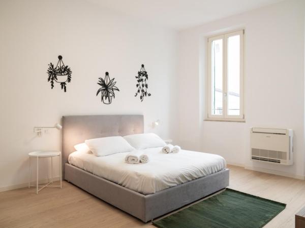 Palazzo delle Guglie - Residenze : photo 5 de la chambre appartement 1 chambre supérieur avec balcon