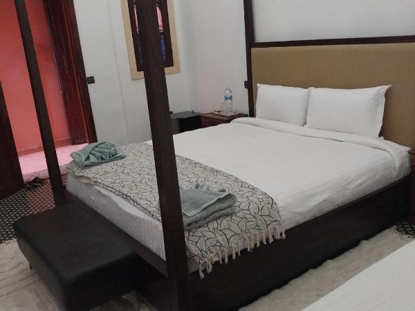 Las Palmeras Guest House : photo 5 de la chambre chambre double deluxe (2 adultes + 1 enfant)