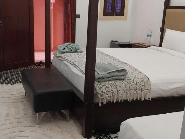 Las Palmeras Guest House : photo 2 de la chambre chambre familiale supérieure