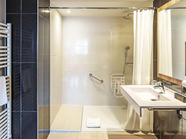 Best Western Hotel Atrium Valence : photo 5 de la chambre chambre lit king-size standard - non-fumeurs