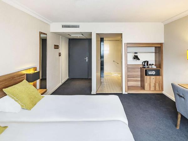Best Western Hotel Atrium Valence : photo 9 de la chambre chambre lit king-size standard - non-fumeurs