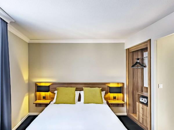 Best Western Hotel Atrium Valence : photo 1 de la chambre chambre lit queen-size standard - non-fumeurs