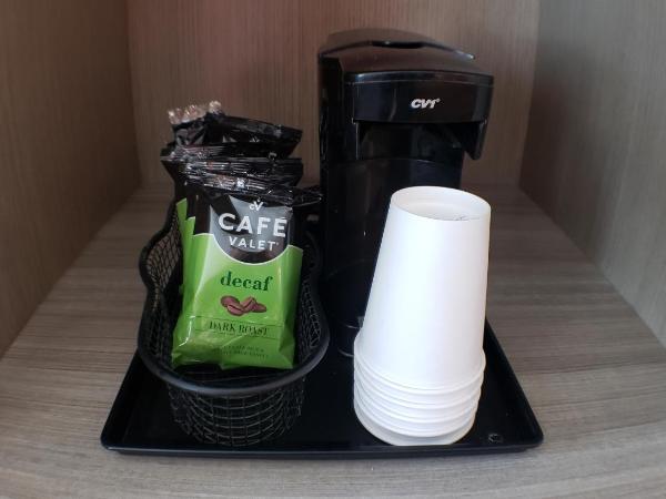 Presidio Parkway Inn : photo 7 de la chambre chambre lit king-size standard