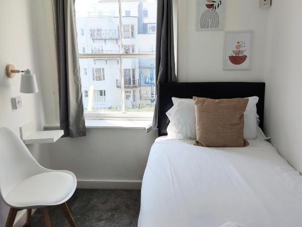 Central Wave : photo 3 de la chambre chambre simple - vue sur mer