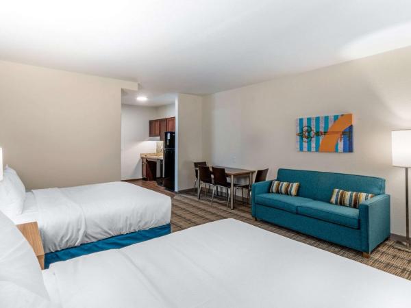 MainStay Suites Denver International Airport : photo 4 de la chambre suite lit king-size – non-fumeurs