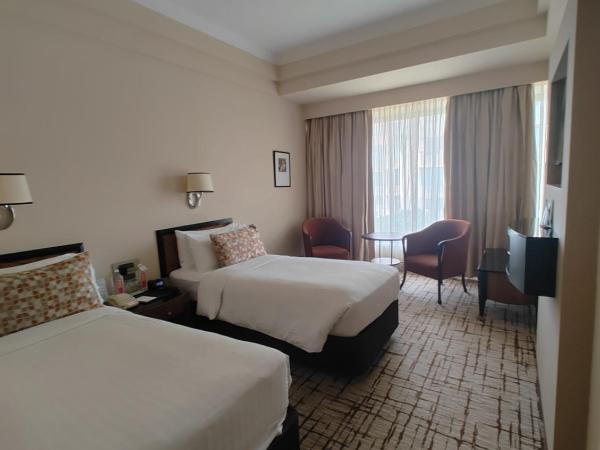 Hotel Marine Plaza : photo 1 de la chambre suite exécutive