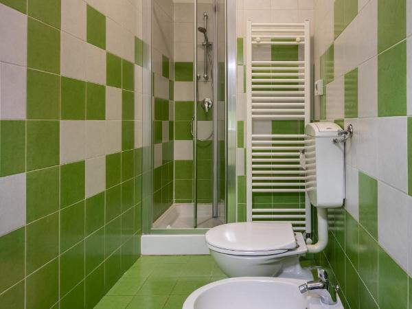 NUOVA RESIDENZA ROMEO - Affittacamere : photo 3 de la chambre chambre double avec salle de bains privative