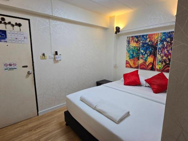 Khaosan Art Hotel : photo 5 de la chambre chambre lit queen-size