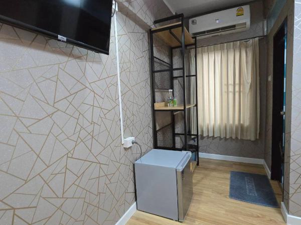 Khaosan Art Hotel : photo 10 de la chambre chambre lit queen-size