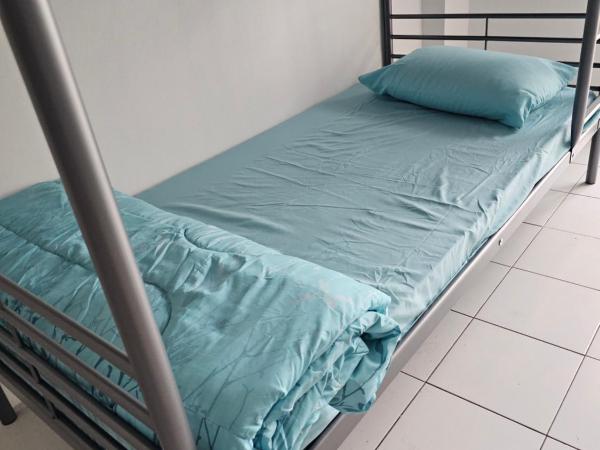 JS786 Hostel : photo 6 de la chambre dortoir mixte