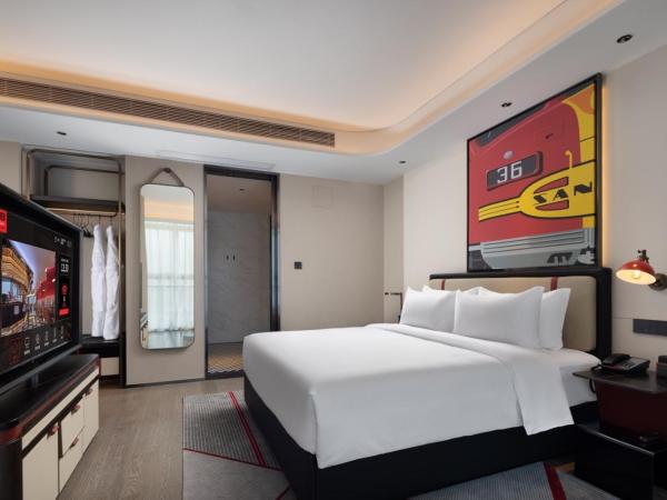 Radisson Red Guangzhou South Railway Station-Canton Fair free shuttle bus & designated license points & Free VPN network : photo 3 de la chambre chambre studio