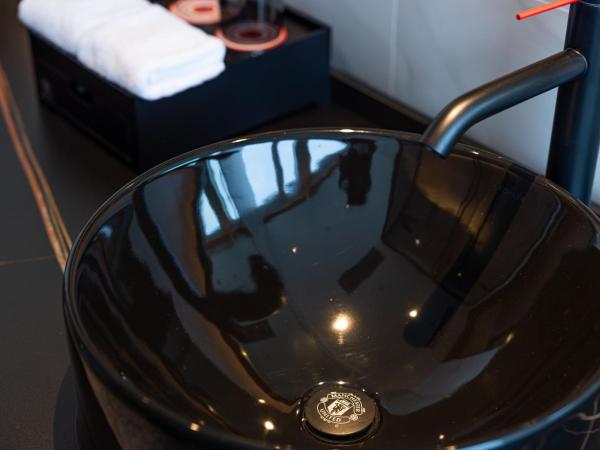 Radisson Red Guangzhou South Railway Station-Canton Fair free shuttle bus & designated license points & Free VPN network : photo 7 de la chambre suite deluxe