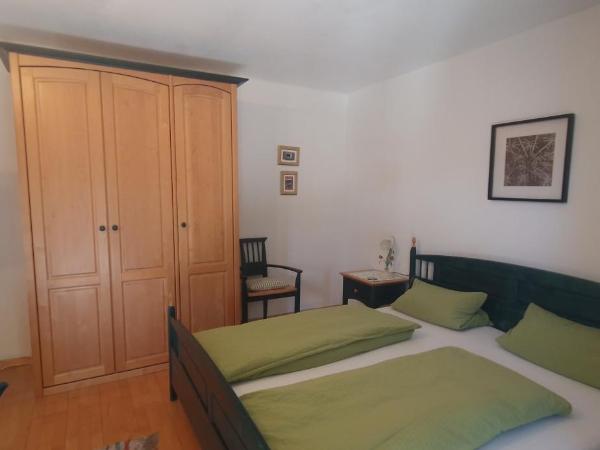 Pension Haus Christl : photo 4 de la chambre appartement avec balcon