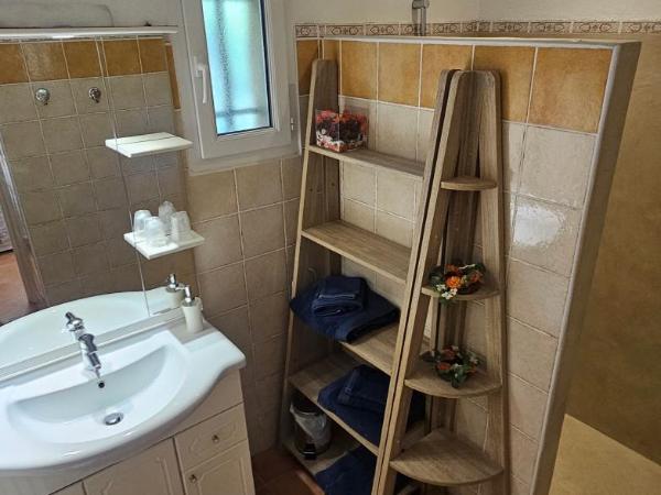 Locations Résidence Rocca Rossa Palombaggia : photo 9 de la chambre bungalow 1 chambre