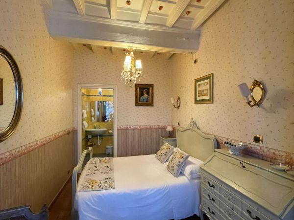 Ai Savoia B&B - Guest House : photo 3 de la chambre chambre double