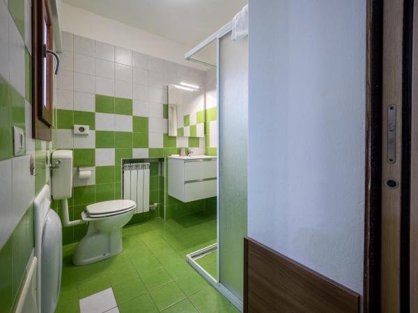NUOVA RESIDENZA ROMEO - Affittacamere : photo 3 de la chambre chambre double avec salle de bains privative