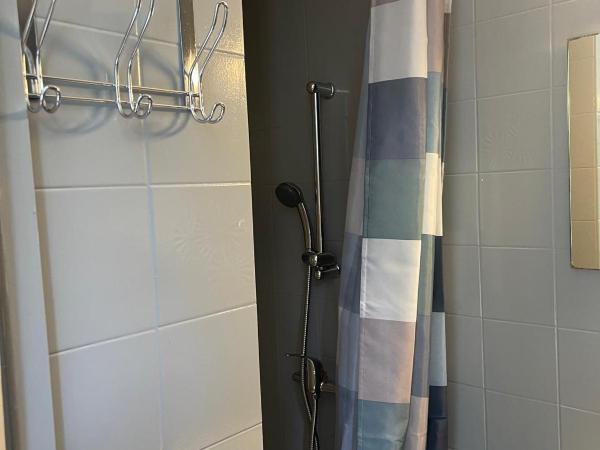 Résidences saint pierre : photo 3 de la chambre chambre quadruple