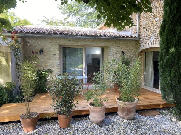 Otarkia : photo 3 de la chambre studio avec vue sur jardin