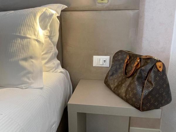 Chic & Charme Luxury Rooms : photo 7 de la chambre chambre double ou lits jumeaux deluxe avec balcon