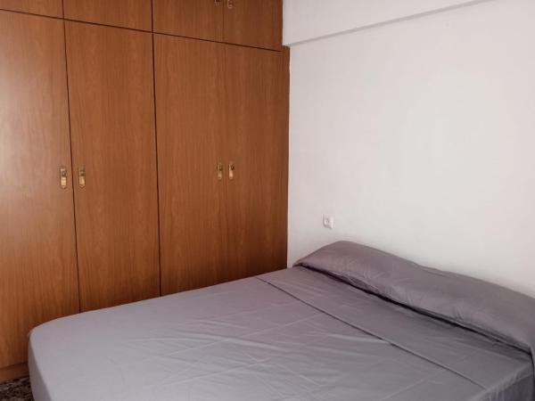 Habitaciones y Suite. UPV, UV y Playa : photo 6 de la chambre chambre double avec salle de bains commune