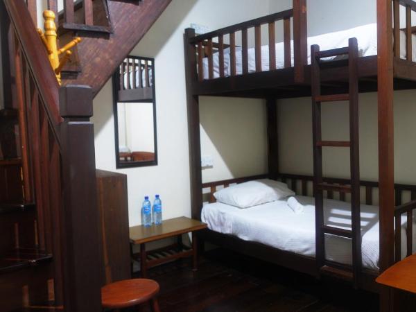 Silver Shine Guesthouse : photo 3 de la chambre chambre familiale