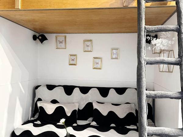 Studio Centre de Paris - Marais : photo 1 de la chambre appartement - rez-de-chaussée