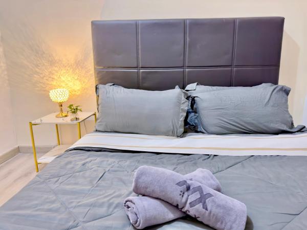 MidValley Southkey Mosaic 6-9pax Netflix-SmartTV70inch : photo 8 de la chambre appartement 2 chambres