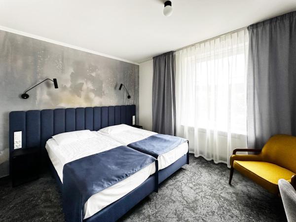 Hotel Szydłowski : photo 2 de la chambre chambre double ou lits jumeaux