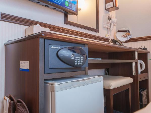 Toyoko Inn Shin-Osaka-eki Higashi-guchi : photo 3 de la chambre chambre simple - non-fumeurs
