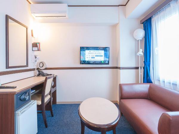 Toyoko Inn Shin-Osaka-eki Higashi-guchi : photo 4 de la chambre chambre lits jumeaux supérieure - fumeurs