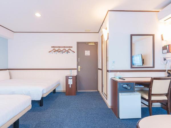 Toyoko Inn Shin-Osaka-eki Higashi-guchi : photo 3 de la chambre chambre lits jumeaux supérieure - fumeurs