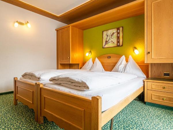 Hotel Christiania Saas-Fee : photo 2 de la chambre chambre double supérieure