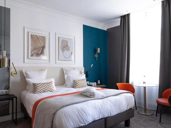 Hôtel D'Anjou : photo 1 de la chambre chambre lit king-size deluxe sans climatisation