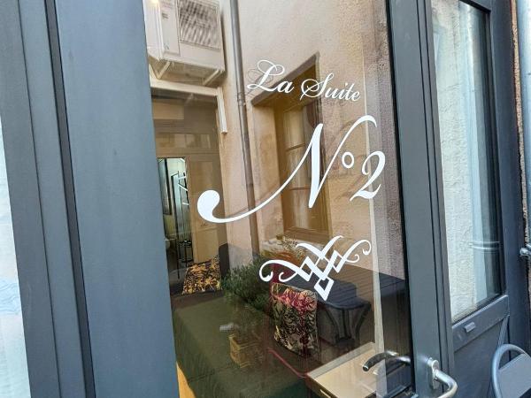 Hôtel Le Blason : photo 2 de la chambre suite junior