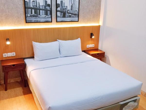 Andita Syariah Hotel : photo 3 de la chambre chambre double standard