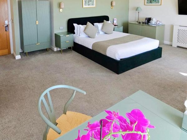 Legends Hotel : photo 2 de la chambre chambre lit king-size supérieure - vue sur mer