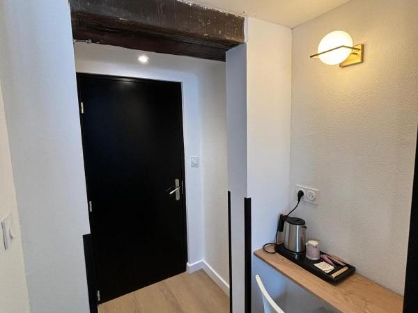 Hôtel Le Blason : photo 5 de la chambre chambre double