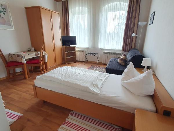 Adler Hotel Dresden : photo 1 de la chambre petite chambre lits jumeaux