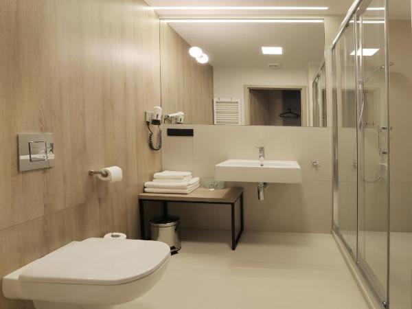 Hotel FairPlayce : photo 2 de la chambre chambre deluxe double ou lits jumeaux