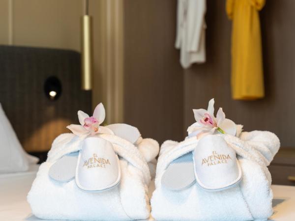 El Avenida Palace : photo 9 de la chambre suite sagrada familia