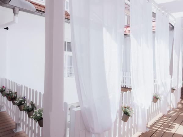 Cityhotel am Domplatz Self-CheckIn : photo 4 de la chambre chambre familiale